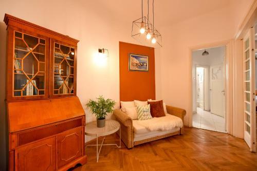 Apartamento Golden Age - When Old Meets New