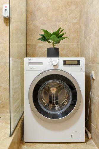 Apartamento Plants Attic Studio - Best Location - Old Town