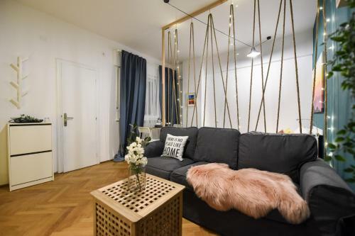 Apartamento All U Need Is Love - Homey Central Studio