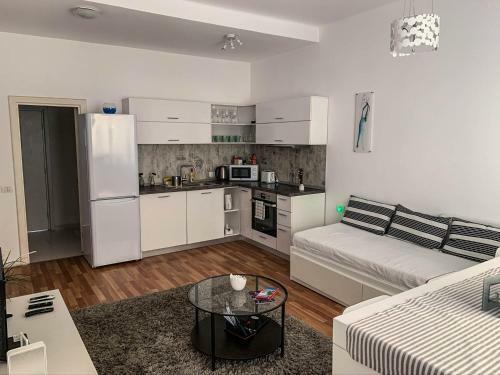 Sunrise Apartments