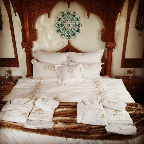 Taj Apartment