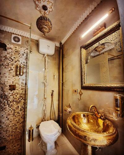 Taj Apartment
