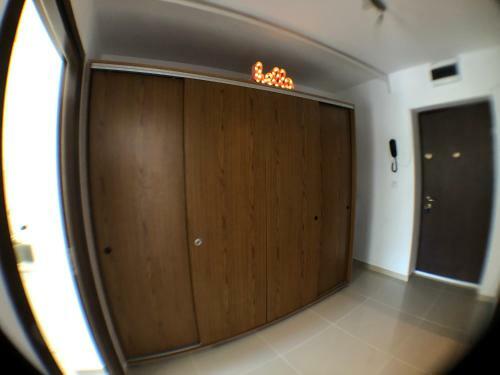 Apartamento Le Gar�on De Cristina-simple,quiet,spacious Studio