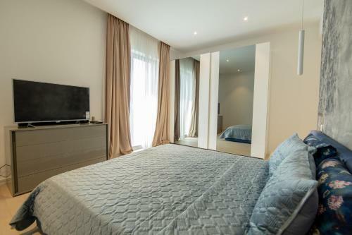 Urban Dream Apartments