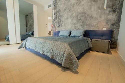Urban Dream Apartments