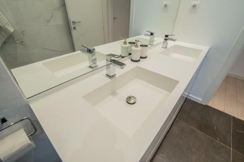 Urban Dream Apartments