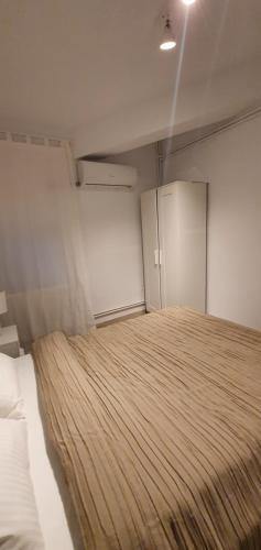 Apartamento Casa Florescu 13