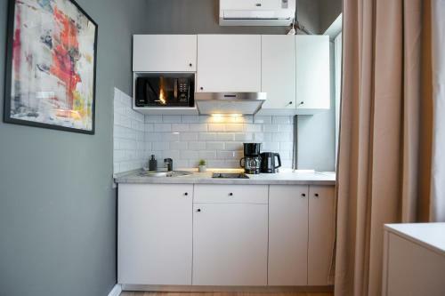 Apartamento The Mini Industrial. Small Magheru Studio