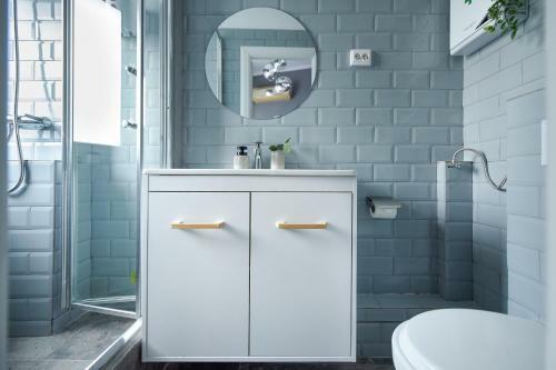 Scandinavian Feel. Magheru Central Apartment