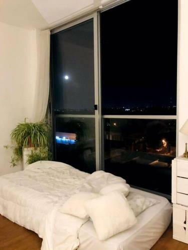 Apartamento Cuarto Privado En Pleno Coraz�n De Montevideo