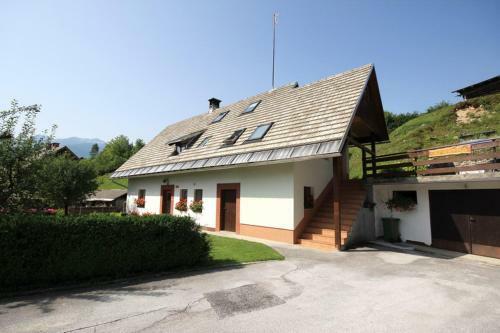 Apartma Pri Bizjaku