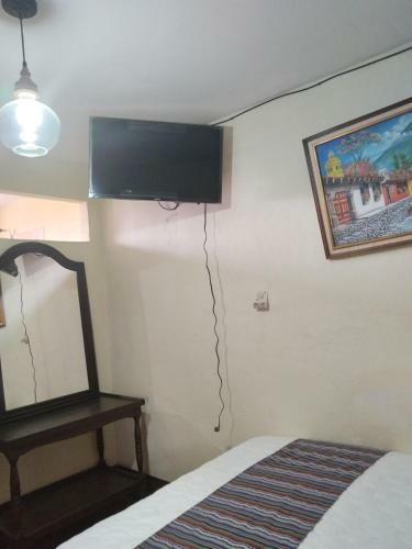 Hotel Acatenango Inn