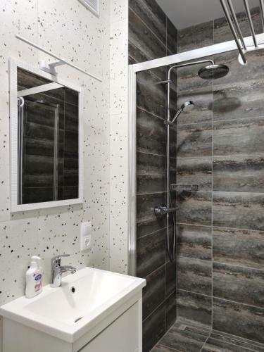 Aura Home Apart Dnepr