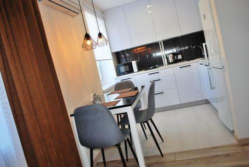 Apartment At Kirova( A.polia) 115
