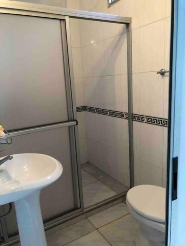 Apartamento Peque�o Charr�a. Casa Adosada C�moda Y Luminosa
