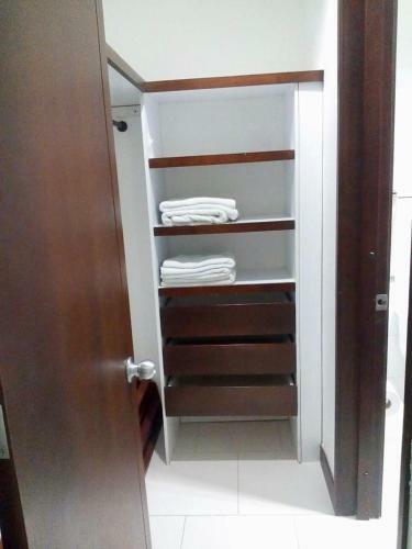 Apartamento Edificio Morros 922 Amplio Apt Con Acceso Directo A Playa