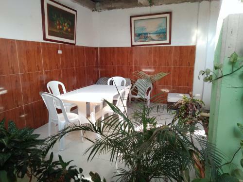Hostal Do�a Elena