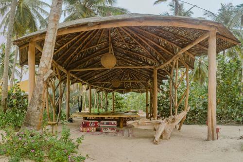 �teka Slow Beach Hotel
