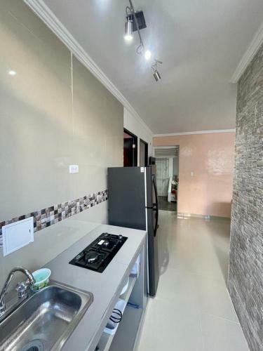 Apartamentos En Edificio Los Delfines