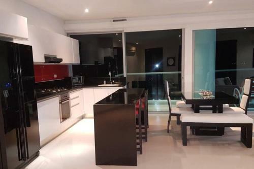 Apartamento Beautiful/spacious/beach/restaurant