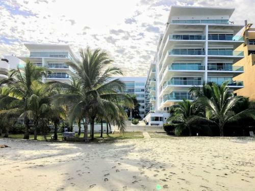 Apartamento Morros 922 UNA Alcoba Edificio Frente Al Mar