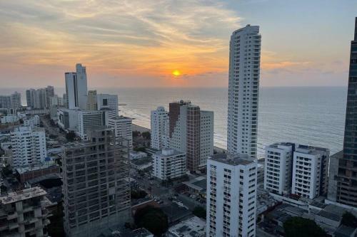 Infinitum Bocagrande-piso 26-apartamento Nuevo