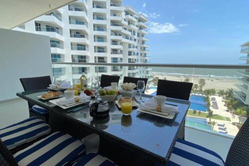 Enchanting + Unique Beachfront Apartment Rnt 96485