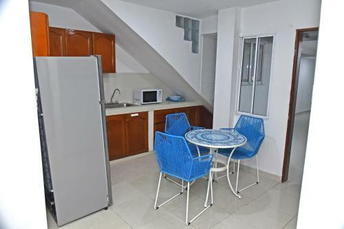 Beautiful 2 Br Apartment