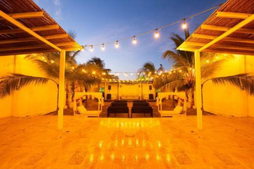 Hotel Coco Beach Cartagena Rooftop Gastro Bar