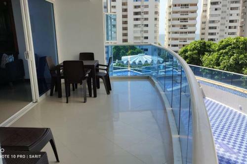 Apartamento Full. #508. 2 Hab. 2 Ba�os. Balcon.
