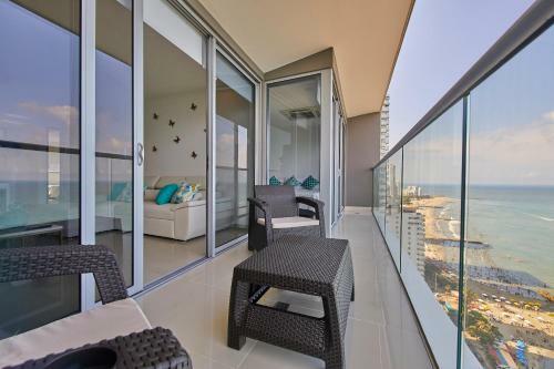 Apartamento Beachfront Paradise With Outstanding Sunset Views
