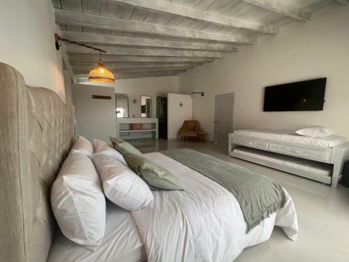 Hotel Wala Beach Club