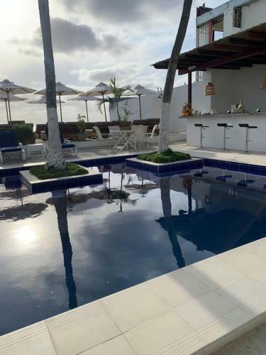 Hotel Wala Beach Club