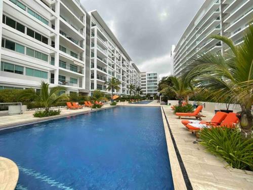 Nice Apartment With Direct Access To The Beach!