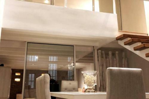 Apartamento Beautiful Loft Duplex In The Old Town