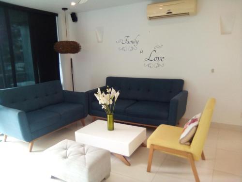 Apartamento Luxury Playa Azul Cartagena 200m�