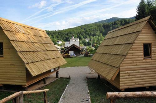 Hostal Wooden Cabin Kamna Gorica