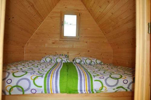 Hostal Wooden Cabin Kamna Gorica