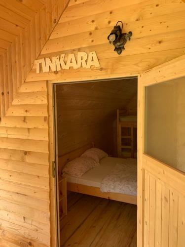 Hostal Wooden Cabin Kamna Gorica