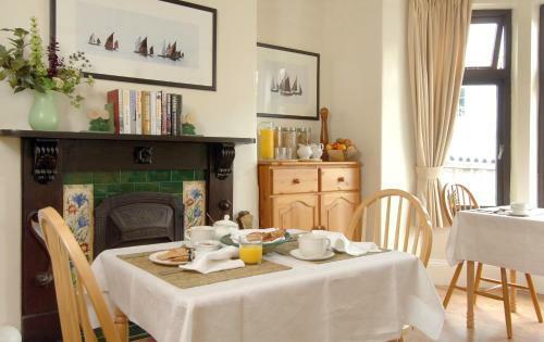 Hostal Meneglaze