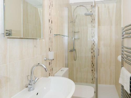 Apartamento Rock Towers 2