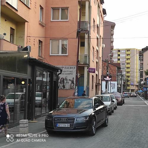 Silver Apartment