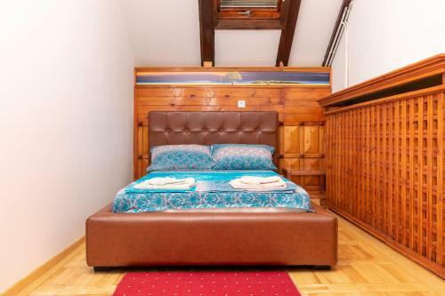 Hostal Fortezza Rooms