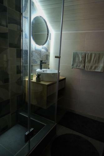 Hostal Sunrise Apartments