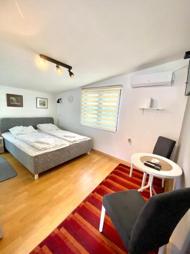 Viv Apartment 3