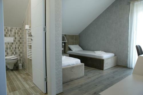 Hostal Fine Suites