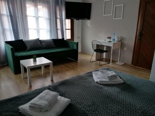 Hostal Mon Accommodation