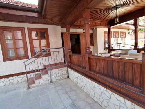 Hostal Mon Accommodation