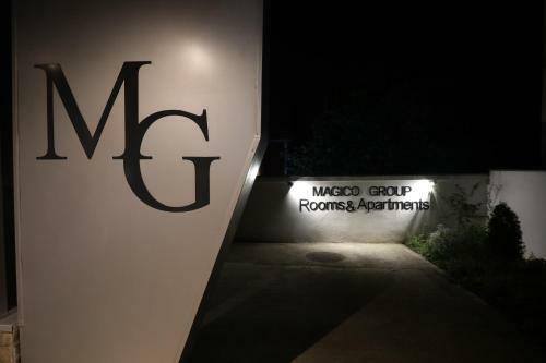 Magico Rooms & Apartments