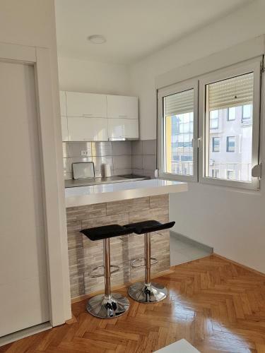 Kiki Apartment Obrenoviceva